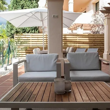 Stunning 2 Bed El Palmeral Near The Rdr483 Apartment Marbella