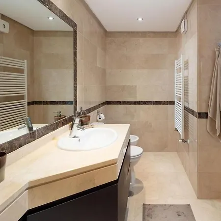 Stunning 2 Bed El Palmeral Near The Rdr483 * Marbella