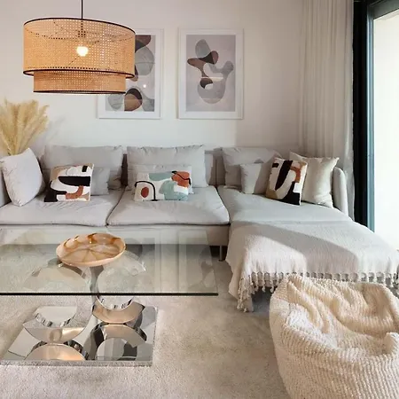 Stunning 2 Bed El Palmeral Near The Rdr483 Marbella