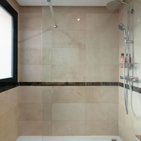 Stunning 2 Bed El Palmeral Near The Rdr483 Marbella