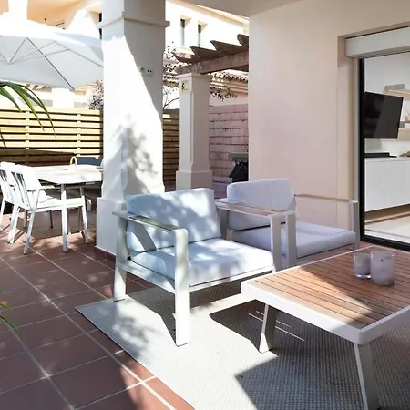 Stunning 2 Bed El Palmeral Near The Rdr483 * Marbella
